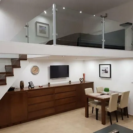 Apartment Beige & Brown *